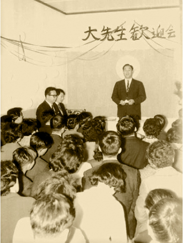 天一国特別巡回師に聞く<br />
神霊と真理に満ちた教会を目指して<br />
第12回