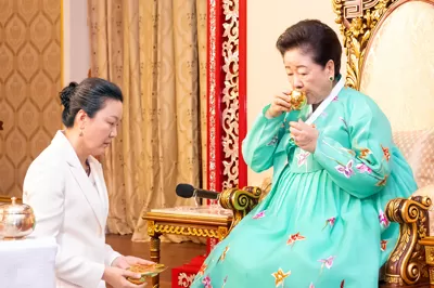 真如苑立教50年教主傘寿誕生祭記念 『銀座高級デパートWAKOセイコー